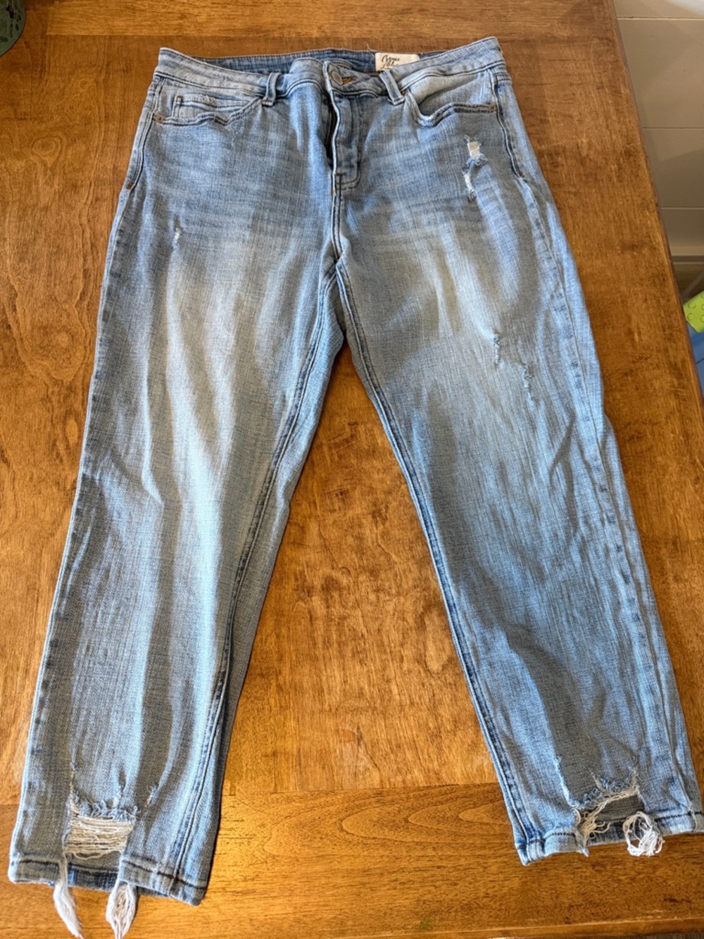 Cosmic Blue Love Light Blue Distressed Women’s Capris